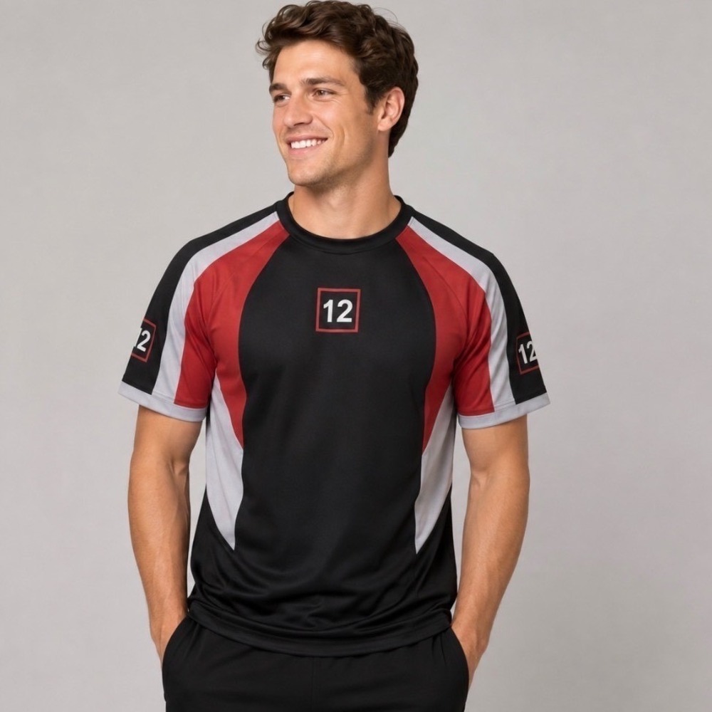 NECA The Hunger Games Training Shirt District 12 Quarter Zip Black Red Mens M/L